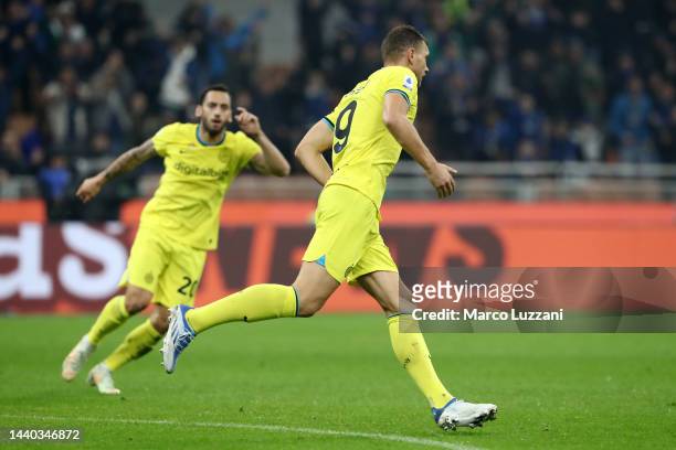 Edin Dzeko of FC Internazionale celebrates after scoring their team's first goal during the Serie A match between FC Internazionale and Bologna FC at...