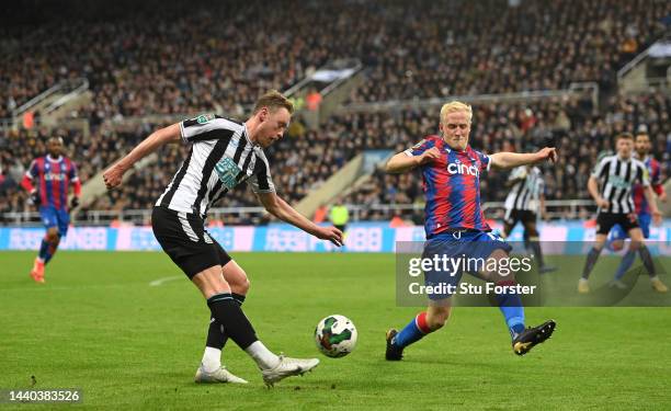 Newcastle United player Sean Longstaff crosses the ball dspite the challenge of Crystal Palace player Will Hughes during the Carabao Cup Third Round...