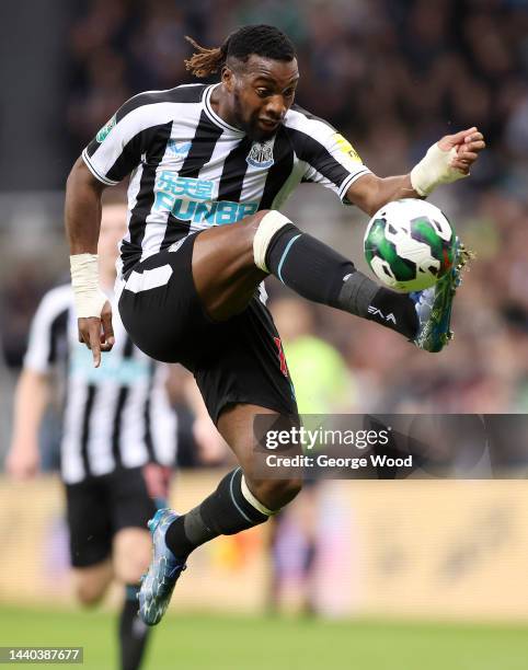 Allan Saint-Maximin of Newcastle United controls the ball during the Carabao Cup Third Round match between Newcastle United and Crystal Palace at St...