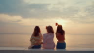 preview clip thumb