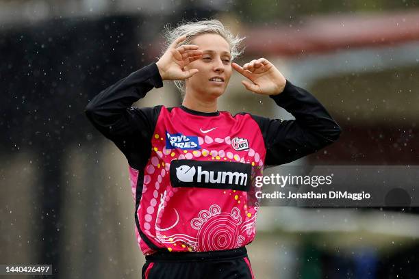 Ashleigh Gardner of the Sixers is pictured during the Women's Big Bash League match between the Melbourne Renegades and the Sydney Sixers at...