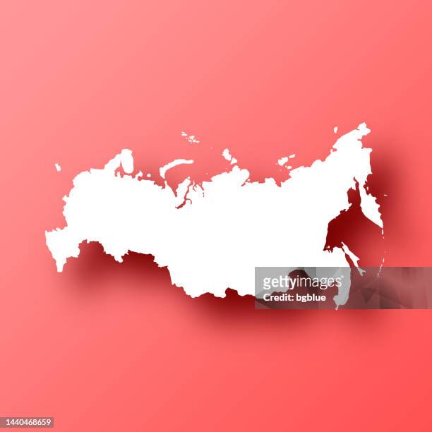 stockillustraties, clipart, cartoons en iconen met russia map on red background with shadow - russia map