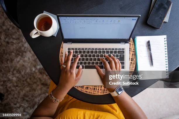 successful studies - working on laptop in train top view stock pictures, royalty-free photos & images