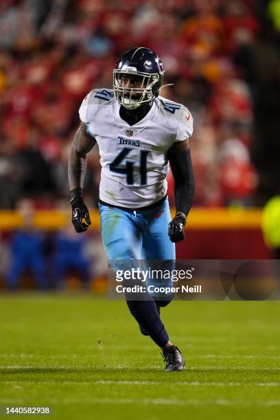 Zach Cunningham of the Tennessee Titans plays the field against the Kansas City Chiefs at GEHA Field at Arrowhead Stadium on November 6, 2022 in...