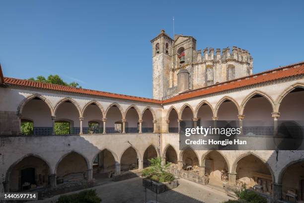 monastery of tomar, portugal - convent stock-fotos und bilder