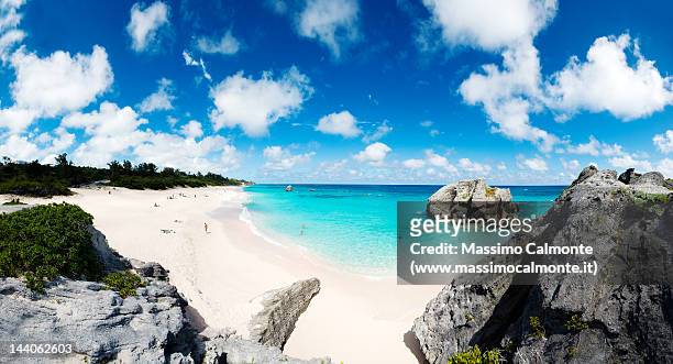 warwick beach - bermudas islas del atlántico fotografías e imágenes de stock