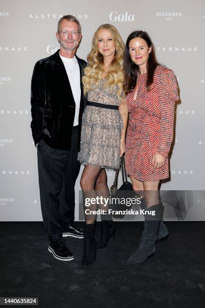 Doris Brückner , Jenny Elvers, and Marcus Luft attend the GALA Christmas Shopping Night at Alsterhaus on November 10, 2022 in Hamburg, Germany.