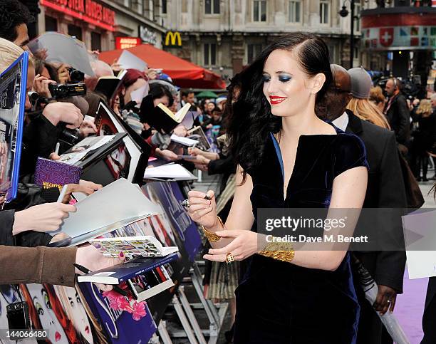 Actress Eva Green attends the European Premiere of 'Dark Shadows' at Empire Leicester Square on May 9, 2012 in London, England.