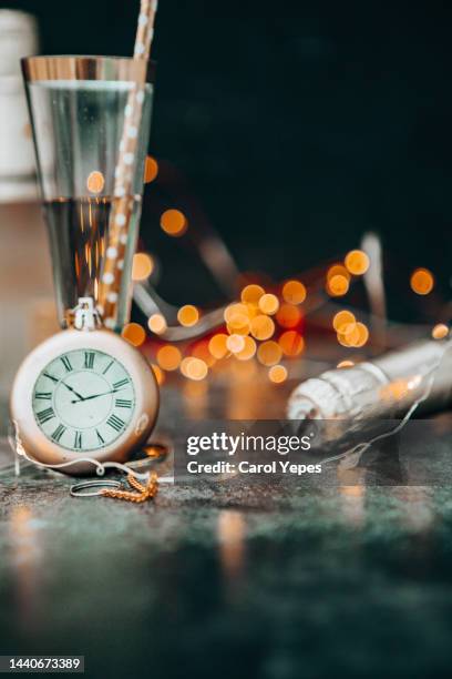 new years eve table - new years eve clock stock pictures, royalty-free photos & images