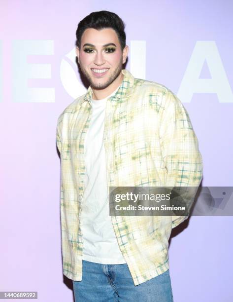 Manny Gutierrez attends SHEGLAM's Glam House Pop-Up Hosted by Ashley Tisdale on November 10, 2022 in West Hollywood, California.