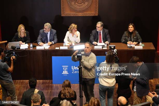 The dean of the College of Journalists of Aragon, Sara Castillero, the rector of the University of Zaragoza, Jose Antonio Mayoral, the Minister of...