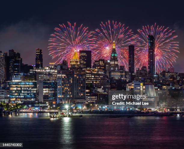 independence day fireworks in new york - hoboken - fotografias e filmes do acervo