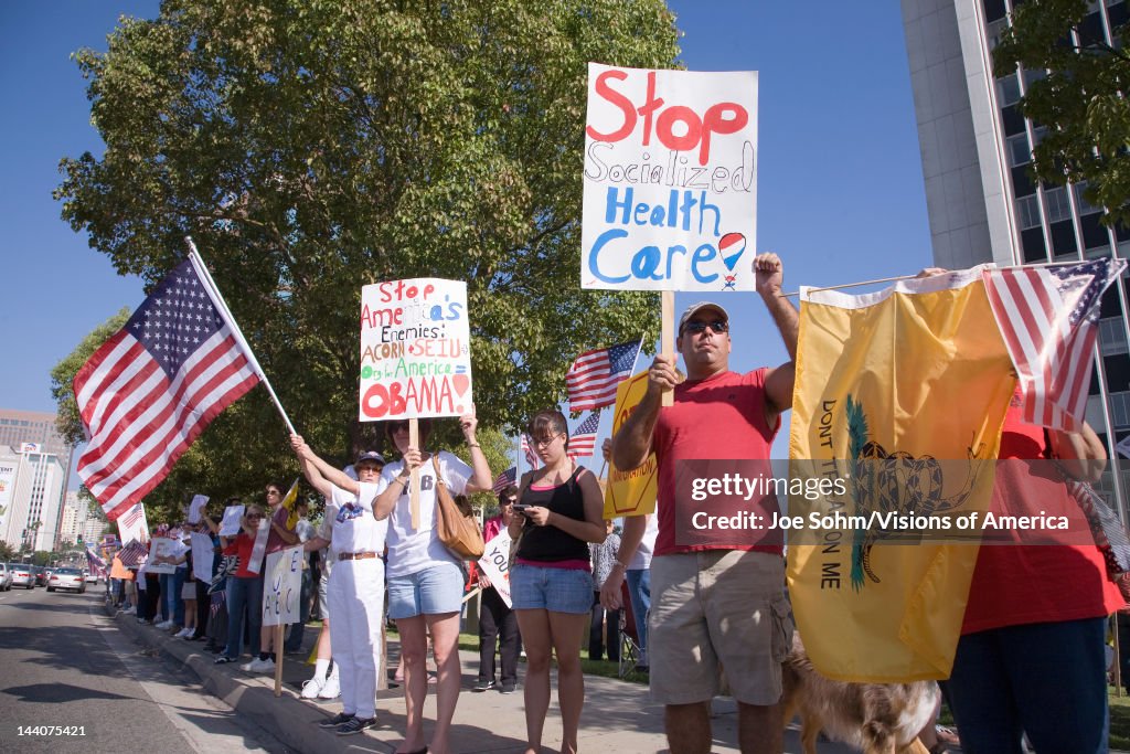 9-12 Rally and Tea Party, September 12, 2009 at the Federal Building, Los Angeles, CA
