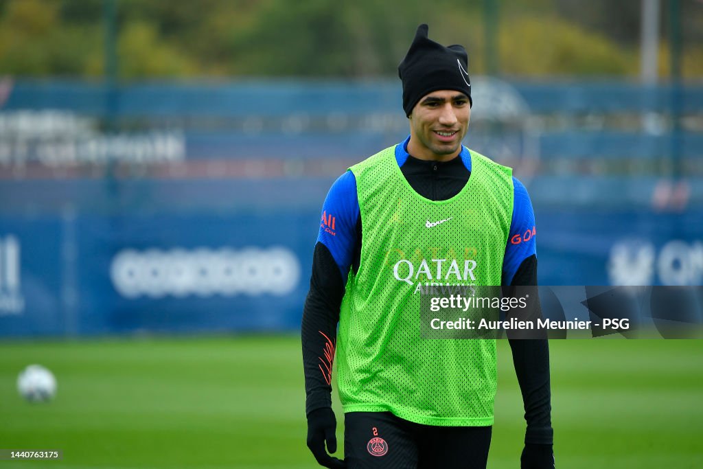 Achraf Hakim warms up during a Paris Saint-Germain training session... News Photo - Getty Images Achraf Hakim warms up during a Paris Saint-Germain training session... News Photo - Getty Images
