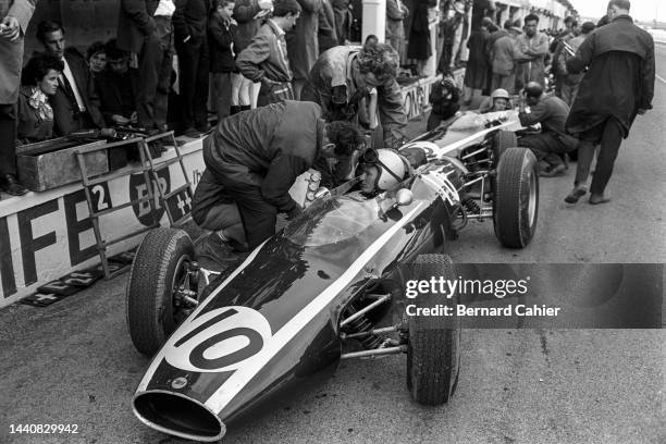 Bruce McLaren, Cooper-Climax T66, Grand Prix of France, Reims-Gueux, 30 June 1963.