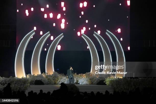 Justin Bieber performs onstage during Takeoff's Celebration of Life at State Farm Arena on November 11, 2022 in Atlanta, Georgia.