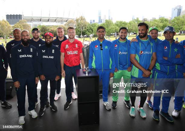 Pakistan and England pose with the ICC Men's T20 World Cup as they attend the Fan Zone in Yarra Park ahead of the ICC Men's T20 World Cup match...