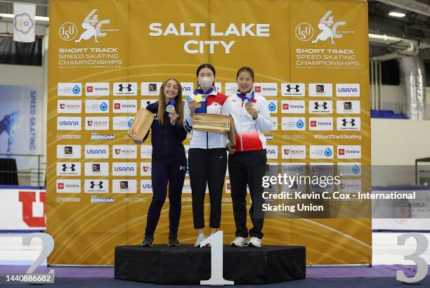 Suk Hee Shim of South Korea, Kristen Santos-Griswold of the United States and Chutong Zhang of China pose with their medals in the Women's 500m A...