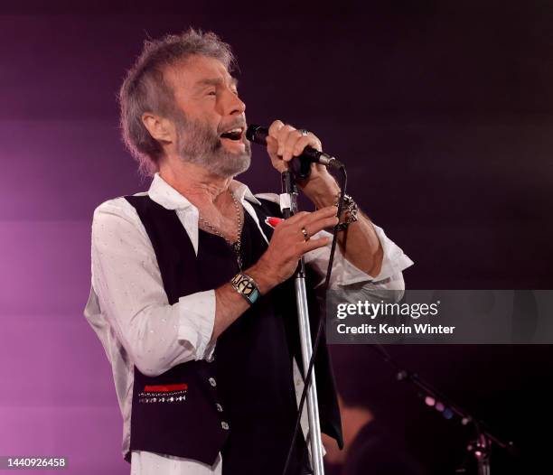 Paul Rodgers performs onstage at "Rock The Plaza" benefit to save the Plaza Theatre on November 11, 2022 in Palm Springs, California.