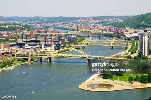 Point View Pa 2,446 Pittsburgh The Point Stock Photos, High-Res Pictures, and Images ...