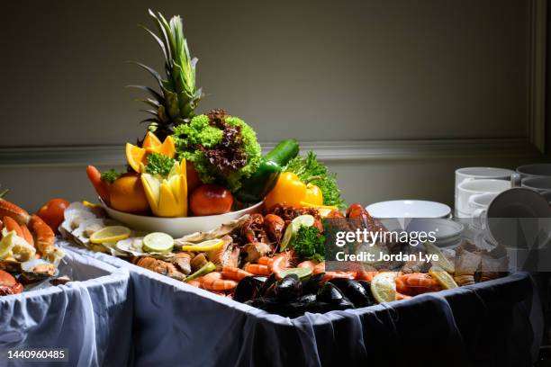 Fish Display Buffe Crab Restaurant Display Photos and Premium High Res Pictures - Getty Images