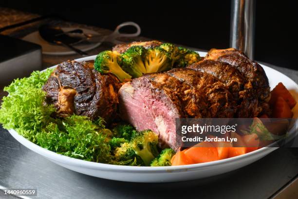 roasted prime beef - ローストビーフ ストックフォトと画像
