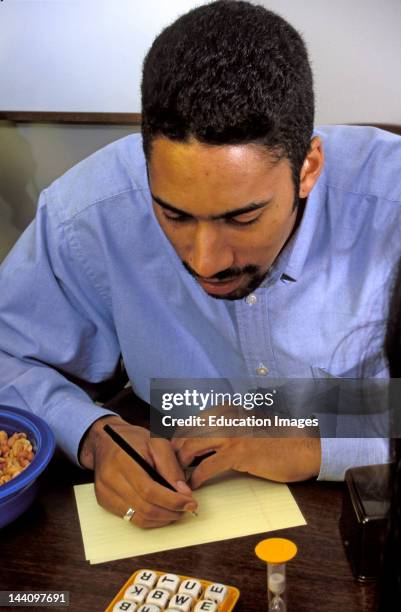 Playing Boggle Boggle Game Photos and Premium High Res Pictures - Getty Images
