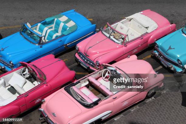 cuba - la havane - old cuban collectible cars - la habana stock pictures, royalty-free photos & images