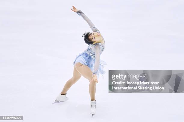 Mai Mihara of Japan competes in the Women's Short Program during the ISU Grand Prix of Figure Skating at iceSheffield on November 12, 2022 in...