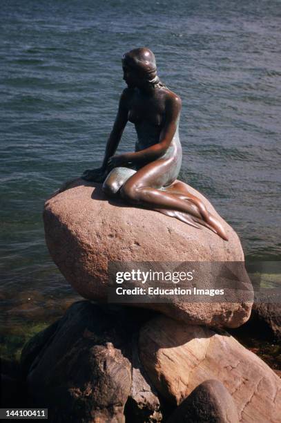Denmark, Copenhagen, Bronze Statue Of The Little Mermaid.
