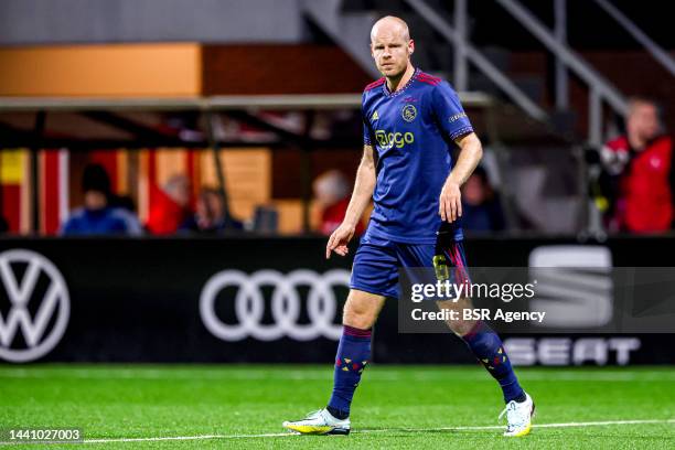 Davy Klaassen of Ajax during the Dutch Eredivisie match between FC Emmen and Ajax at Stadion de Oude Meerdijk on November 12, 2022 in Emmen,...