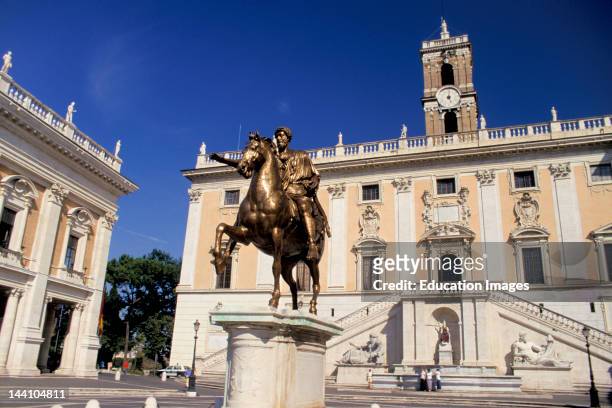 Italy, Rome, Piazza Del Campidoglio, Senate House And Palazzo Nuovo With Statue Of Marcus Aurelius.