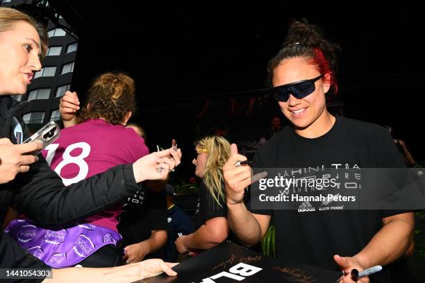 Ruby Tui of the Black Ferns celebrate with fans during the New Zealand Black Ferns Rugby World Cup 2021 fan reception after beating England to win...