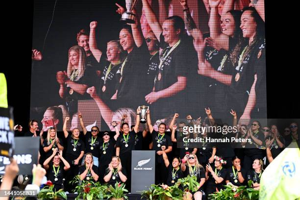 Kennedy Simon and Ruahei Demant of the Black Ferns lift the Rugby World Cup trophy during the New Zealand Black Ferns Rugby World Cup 2021 fan...