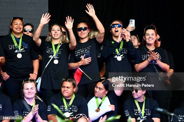 The Black Ferns celebrate with fans during the New Zealand Black Ferns Rugby World Cup 2021 fan reception after beating England to win the Rugby...