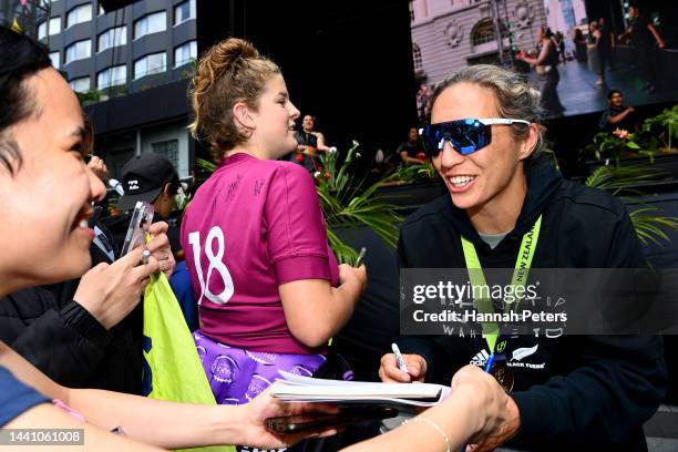 Sarah Hirini of the Black Ferns celebrates with fans during the New Zealand Black Ferns Rugby World Cup 2021 fan reception after beating England to...