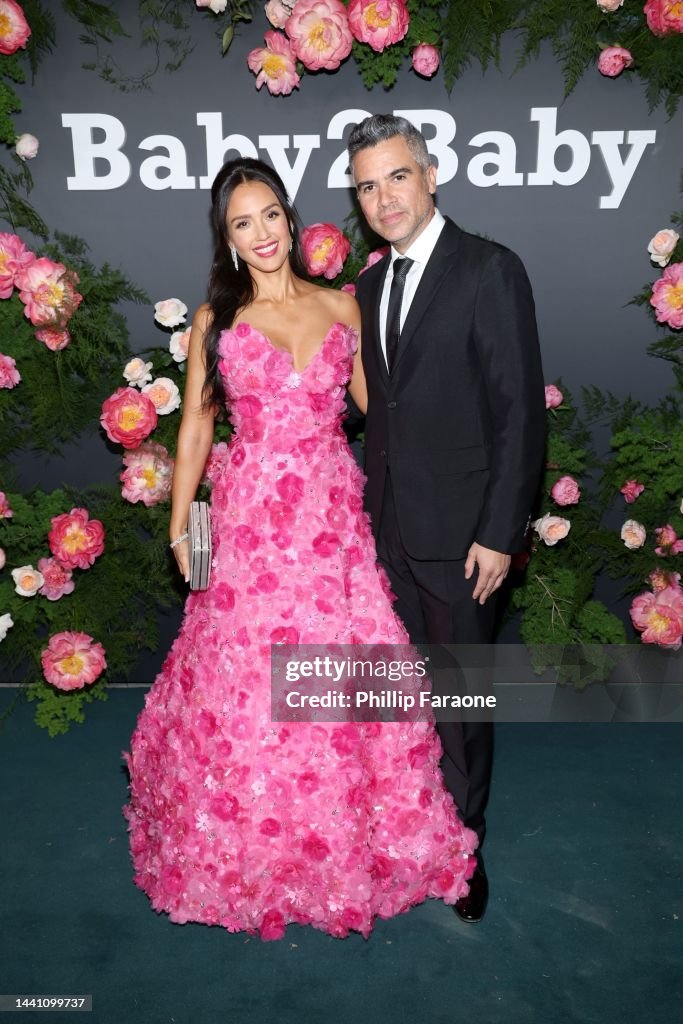 https://media.gettyimages.com/id/1441099737/photo/2022-baby2baby-gala-presented-by-paul-mitchell-red-carpet.jpg?s=1024x1024&w=gi&k=20&c=_xNftMqMaQjDVqRwkivffHimOZoJTQ8P10vwewtjFB0=