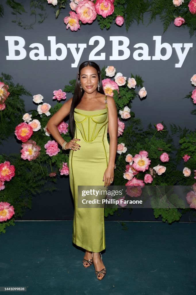 https://media.gettyimages.com/id/1441099828/photo/2022-baby2baby-gala-presented-by-paul-mitchell-red-carpet.jpg?s=1024x1024&w=gi&k=20&c=ucN7YzvJPLYcdwpst2t6YhBiG3YRloK-BB8JyROI9B4=