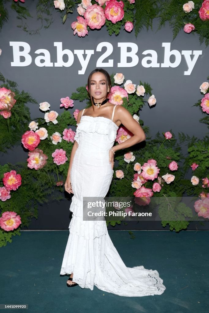 https://media.gettyimages.com/id/1441099920/photo/2022-baby2baby-gala-presented-by-paul-mitchell-red-carpet.jpg?s=1024x1024&w=gi&k=20&c=Z1-4uKfdzT7mzQGRJRZEA3cWDtEPUkY5FTUrT-wha_s=