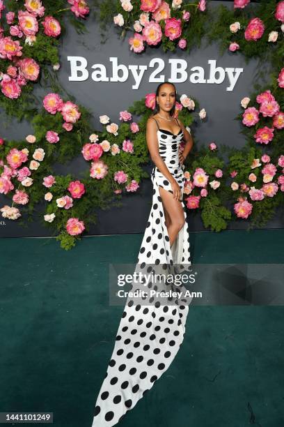 Kerry Washington attends the 2022 Baby2Baby Gala presented by Paul Mitchell at Pacific Design Center on November 12, 2022 in West Hollywood,...