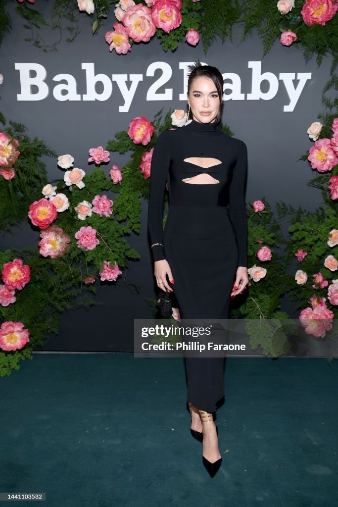 https://media.gettyimages.com/id/1441103532/photo/2022-baby2baby-gala-presented-by-paul-mitchell-red-carpet.jpg?s=1024x1024&w=gi&k=20&c=kQso9BF_6LuRgm4ToPpD1UMcWJpS2kZCpB_H1E5bZH0=