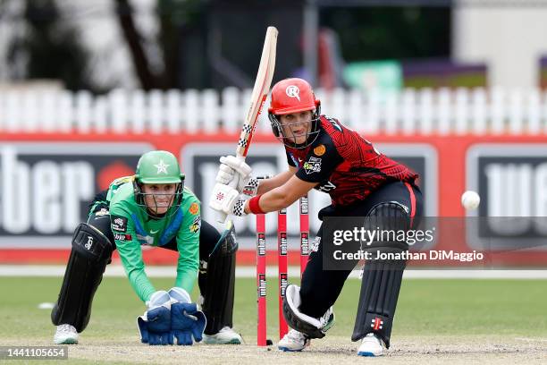 Josie Dooley of the Renegades bats during the Women's Big Bash League match between the Melbourne Stars and the Melbourne Renegades at CitiPower...