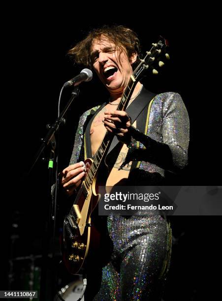 Justin Hawkins from The Darkness performing onstage during the Thundergong! Benefit Concert at the Uptown Theater on November 12, 2022 in Kansas...
