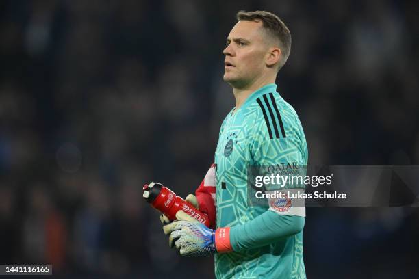 Goalkeeper Manuel Neuer of München looks on during the Bundesliga match between FC Schalke 04 and FC Bayern München at Veltins-Arena on November 12,...