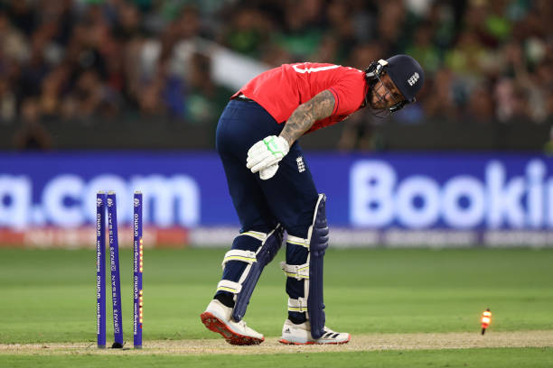 Alex Hales of England is bowled by Shaheen Shah Afridi of Pakistan during the ICC Men's T20 World Cup Final match between Pakistan and England at the...
