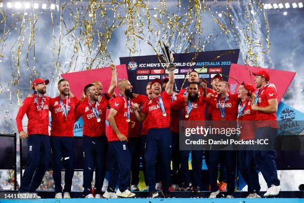 England celebrate with the ICC Men's T20 World Cup Trophy after winning the ICC Men's T20 World Cup Final match between Pakistan and England at the...