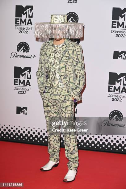 Riccardo Simonetti attends the red carpet during the MTV Europe Music Awards 2022 held at PSD Bank Dome on November 13, 2022 in Duesseldorf, Germany.