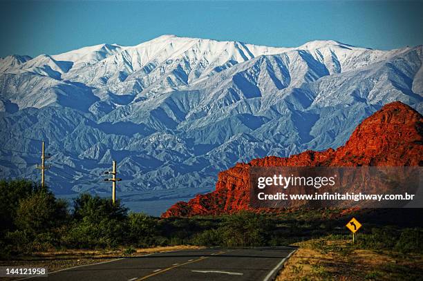 ruta 40 argentina - salta argentina fotografías e imágenes de stock