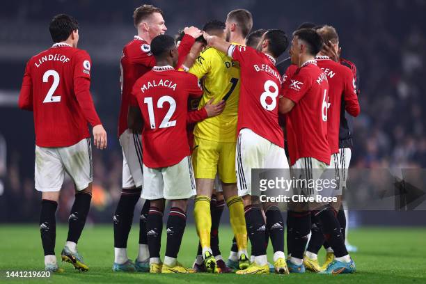 Players of Manchester United celebrates their side's win with Alejandro Garnacho of Manchester United after the final whistle of the Premier League...