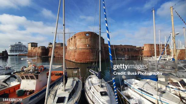 the old fortress of livorno in livorno, italy - livorno stock pictures, royalty-free photos & images